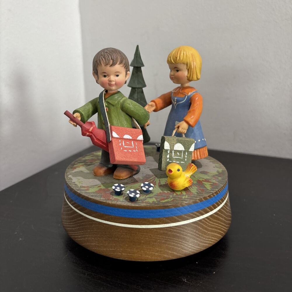 Vintage Wooden Anri Musical Figure Plays "As Time Goes By" Boy Girl Hand Painted